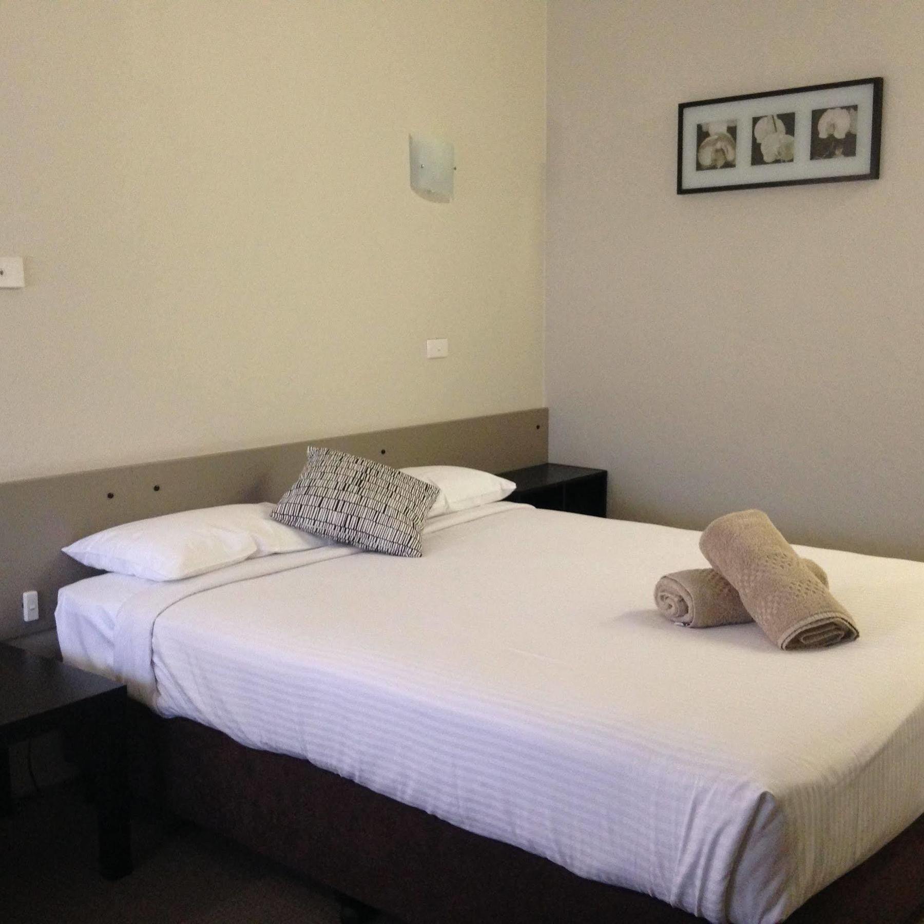 Casino Motor Inn Bagian luar foto